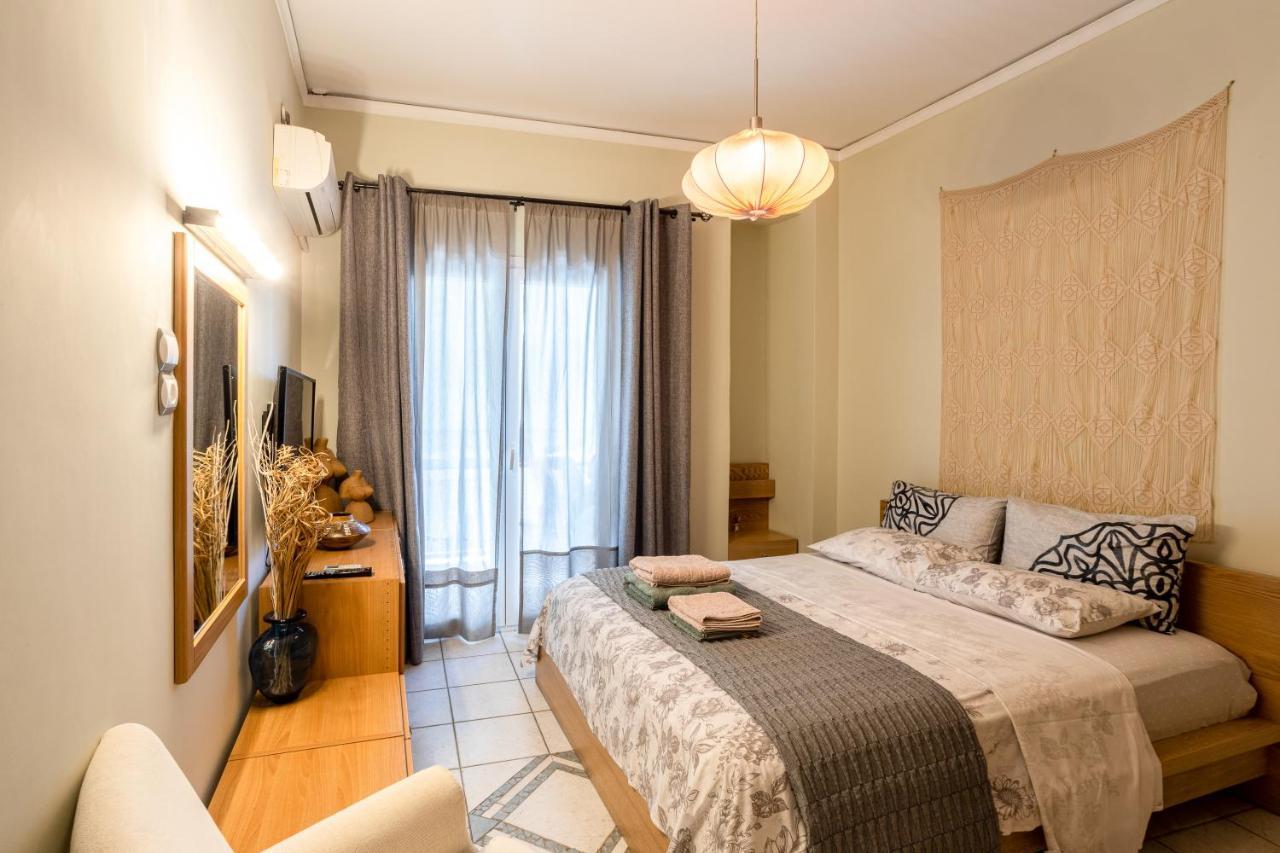 Athinas Apartment Piraeus Exterior photo